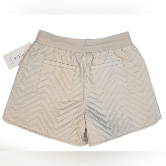 Athleta Apres Ski Short NWT - Various Sizes - Beige Color - Picture 2 of 7
